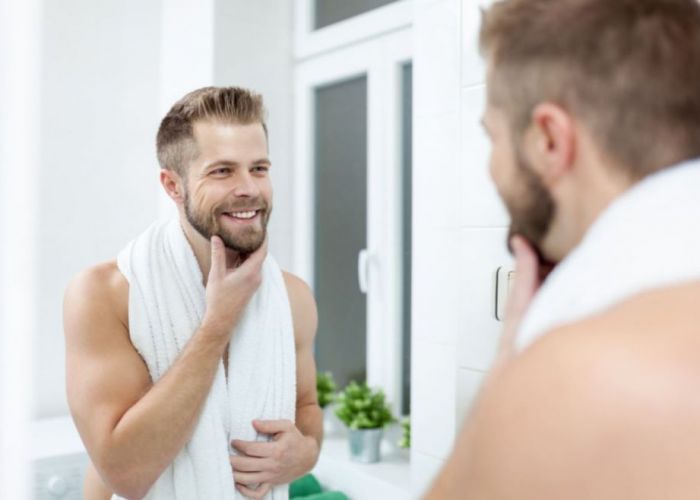 IDEI PRACTICE pentru baie - Cum amenajezi spațiul unui burlac