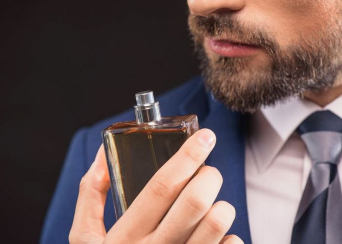 Cum să alegi parfumul potrivit personalității tale