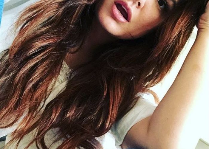 Interzisă pe Instagram pentru că este prea sexy când pozează nud: Unde e libertatea de exprimare?