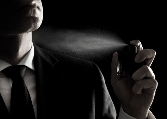 Cum să-ți alegi parfumul în sezonul rece