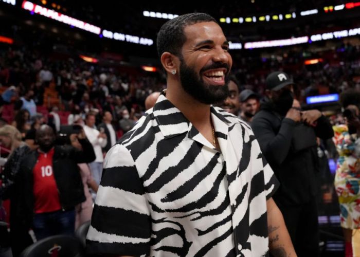 Drake, obicei ciudat! De ce pune sos iute în prezervative, după partidele de amor
