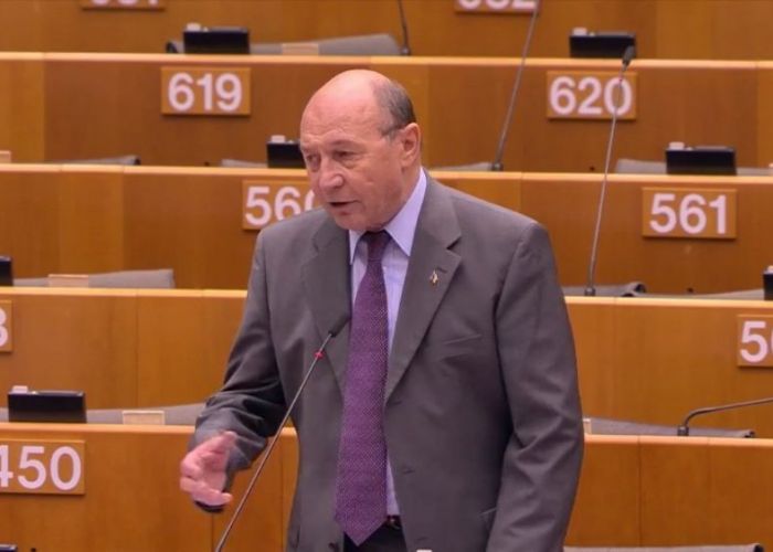 De ce refuză Traian Băsescu să plece din vila de protocol din Primăverii, deși termenul a expirat