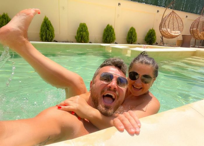 Gabriela Cristea și Tavi Clonda au piscină cu apă sărată. Cât a costat? E plăcut și exact cum trebuie FOTO