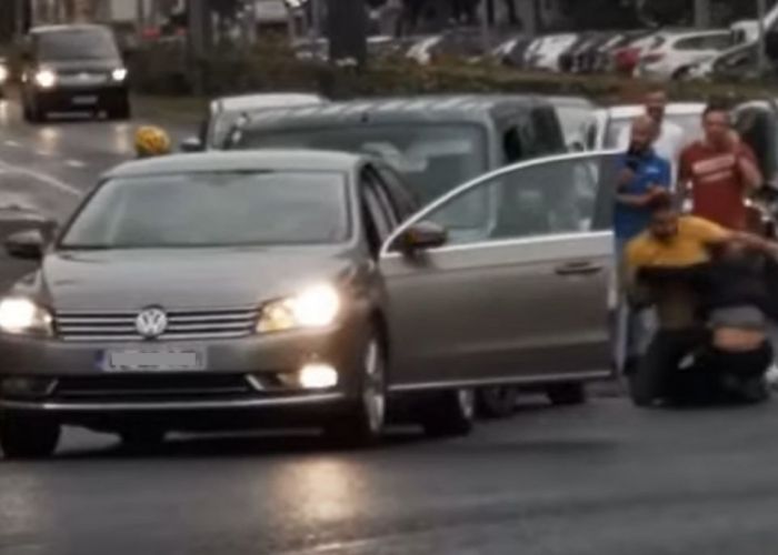 VIDEO VIRAL! Cum s-a terminat o bătaie în trafic la Sibiu