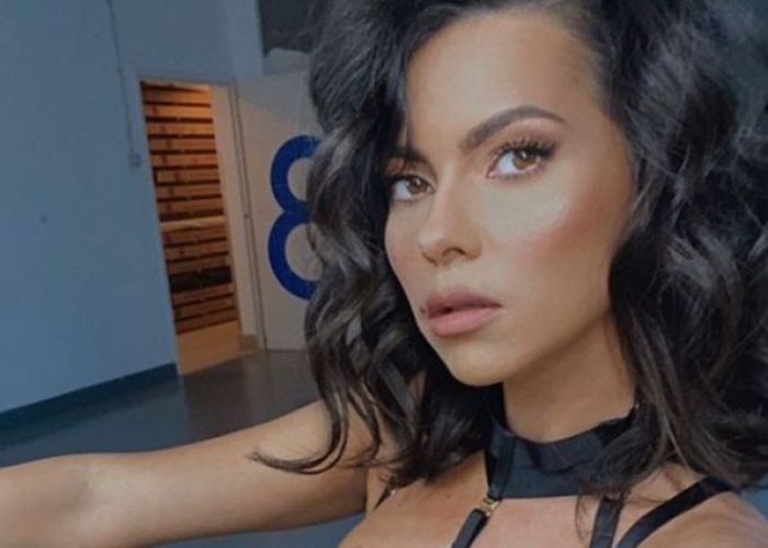 Inna, nud pe Instagram! Ce fotografie a postat din baie